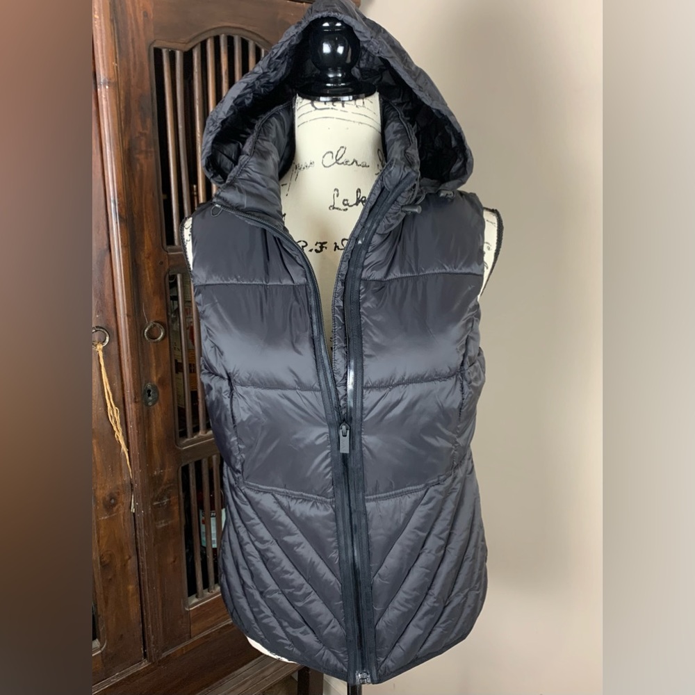 MNY Marc New York Performance Black Puffer Vest